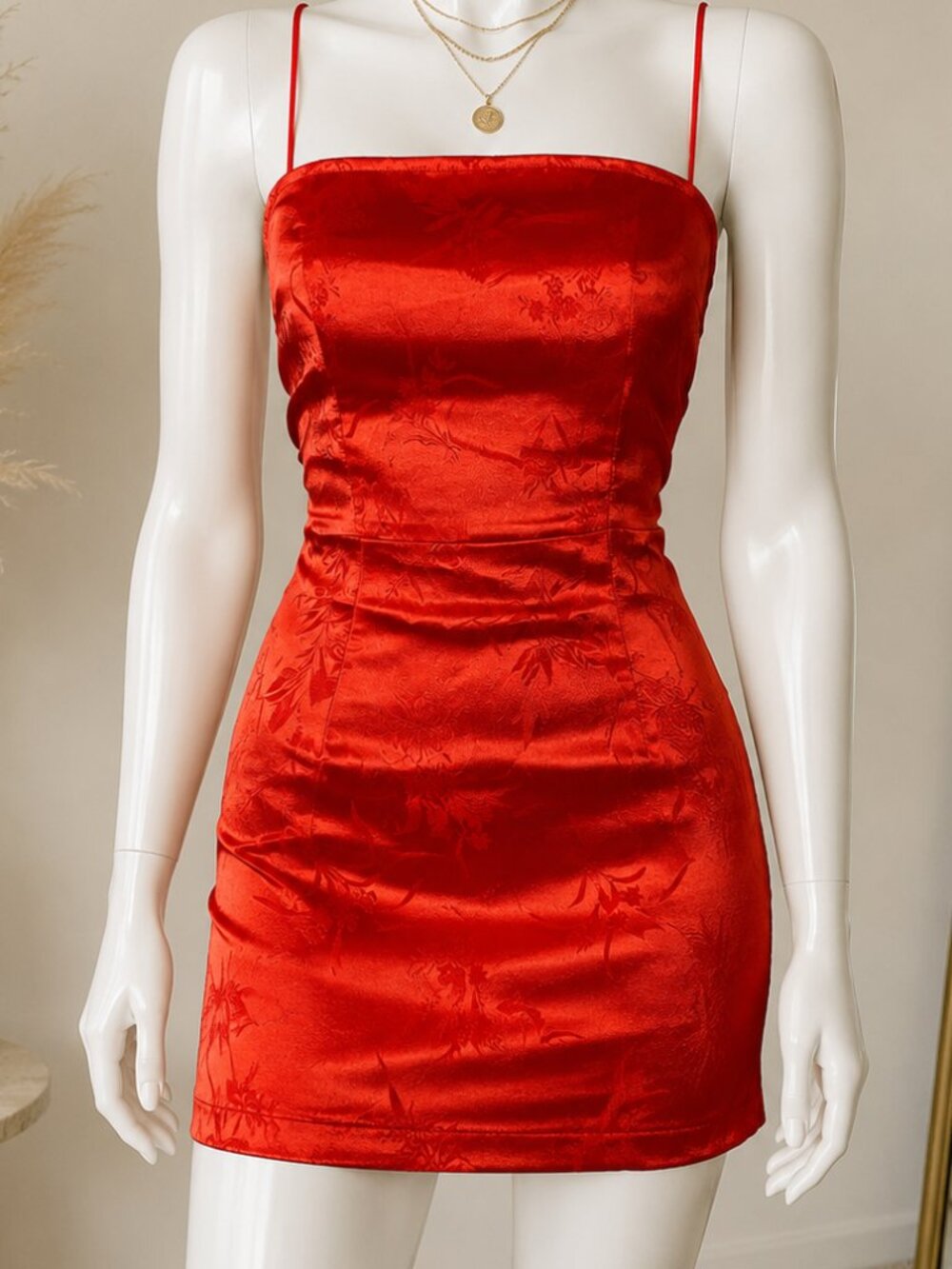 Pretty Little Thing Open Tie Back Mini Dress